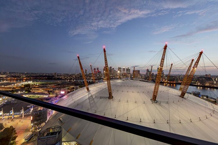 3 Bedroom Flat For Sale In Cutter Lane, London, SE10