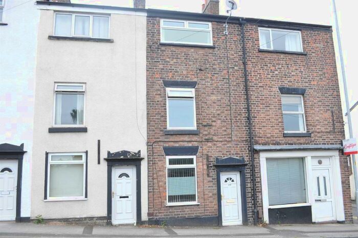 3 Bedroom Terraced House To Rent In Hurdsfield Road, Macclesfield, Cheshire, SK10