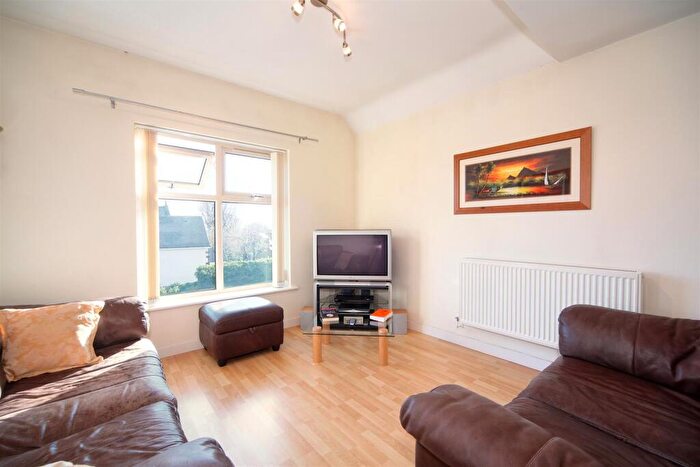 2 Bedroom Apartment To Rent In Chelsea Rise, Brincliffe, S11