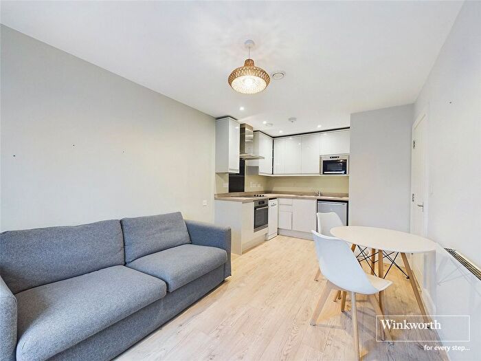 1 Bedroom Flat To Rent In Wesley Gate, Queens Road, Reading, Berkshire, RG1