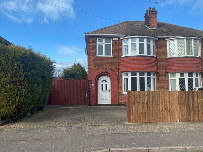 3 Bedroom Semi-Detached House To Rent In Rosedale Avenue, Alvaston, Derby, DE24