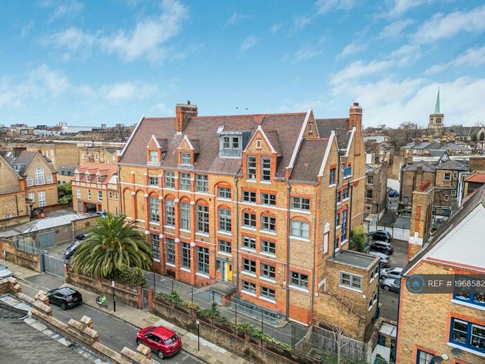 1 Bedroom Penthouse To Rent In Royal Gate Apartments, London, E9