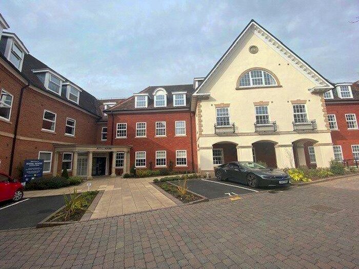 1 Bedroom Apartment To Rent In Royal House, - Homer Road, Solihull, B91