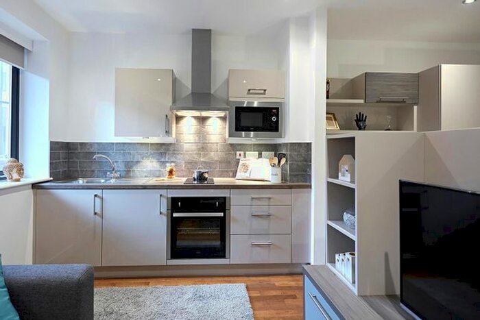 Studio To Rent In Apt, Havana Residence #, LS2