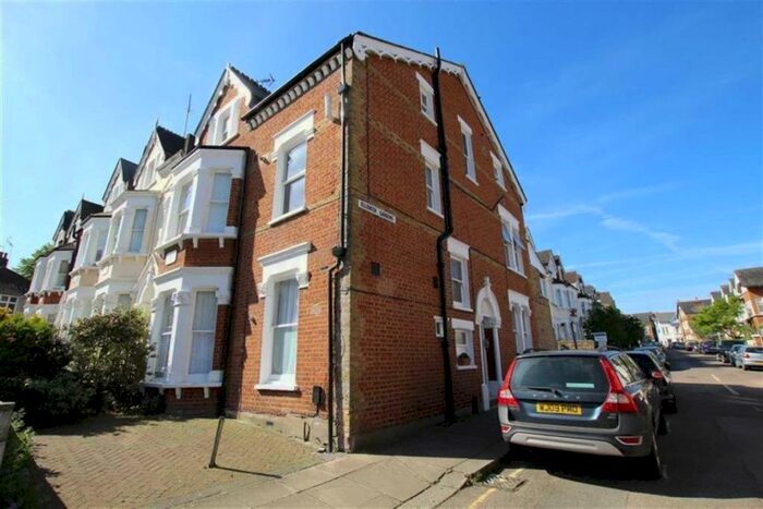 Studio To Rent In Onslow Road, Richmond, TW10