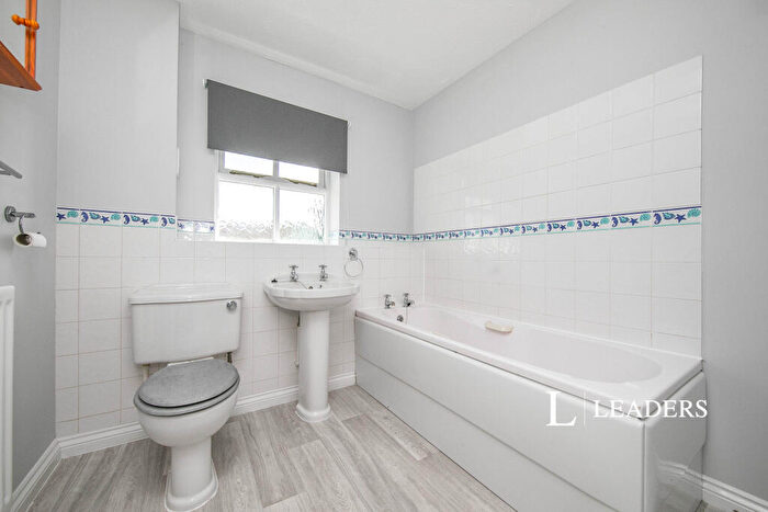 1 Bedroom End Of Terrace House To Rent In Derwent Road, Highwoods, CO4