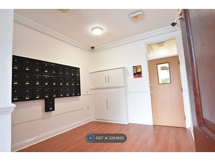 1 Bedroom Flat To Rent In T L House, Luton, LU1