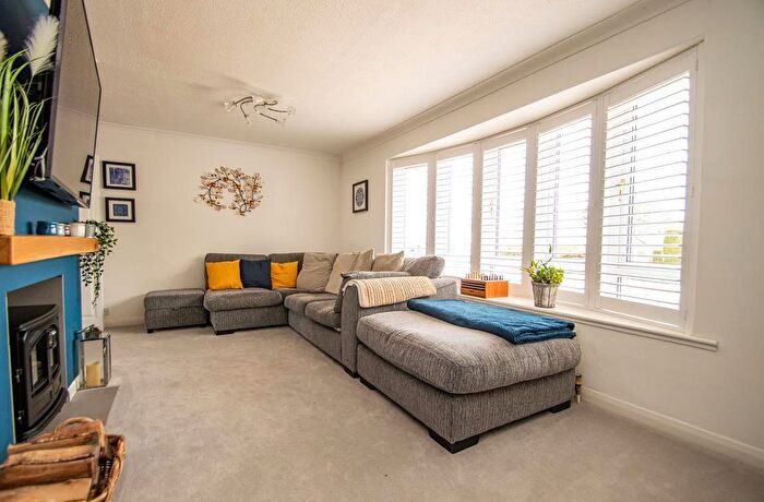 2 Bedroom Bungalow For Sale In Croft Way, Woodcote, Reading, Oxfordshire, RG8