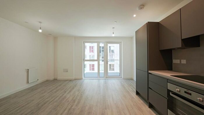 1 Bedroom Apartment To Rent In Thunderer Street, E13