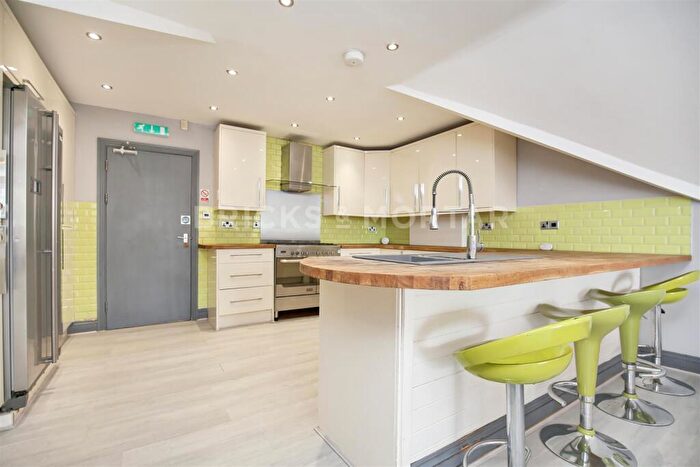 7 Bedroom Apartment To Rent In (£pppw) Forrest House, Dinsdale Place, Sandyford, NE2