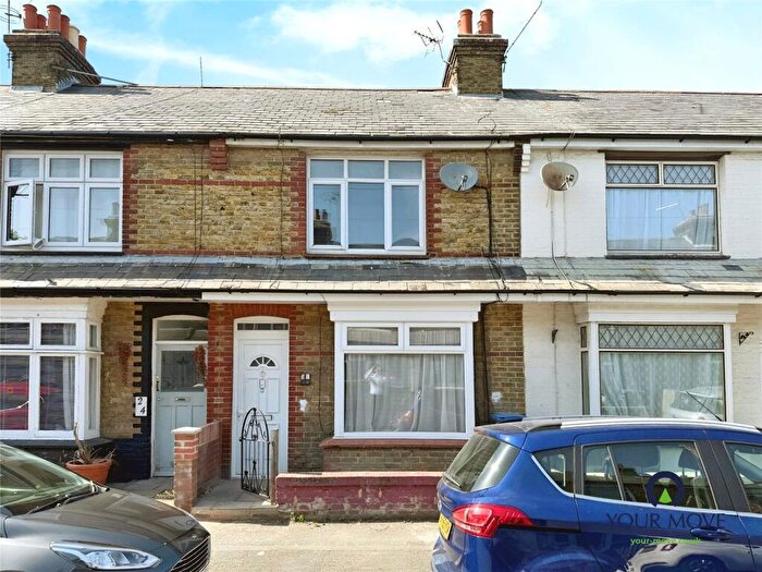 3 Bedroom Terraced House For Sale In Fairlight Avenue, Ramsgate, Kent, CT12