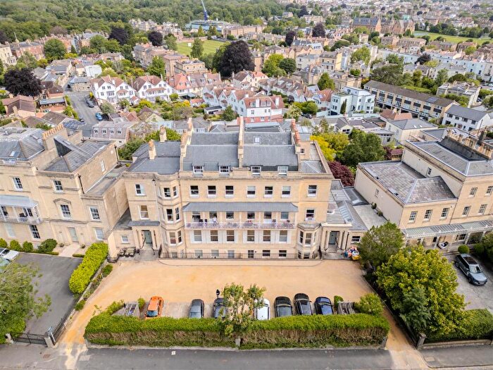 3 Bedroom Penthouse For Sale In Clifton Down, Clifton, Bristol, BS8
