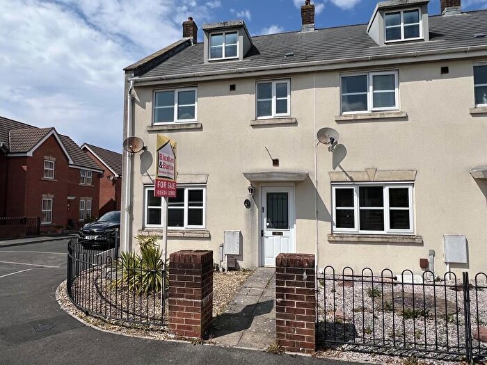 3 Bedroom End Of Terrace House For Sale In Pollard Road, BS24