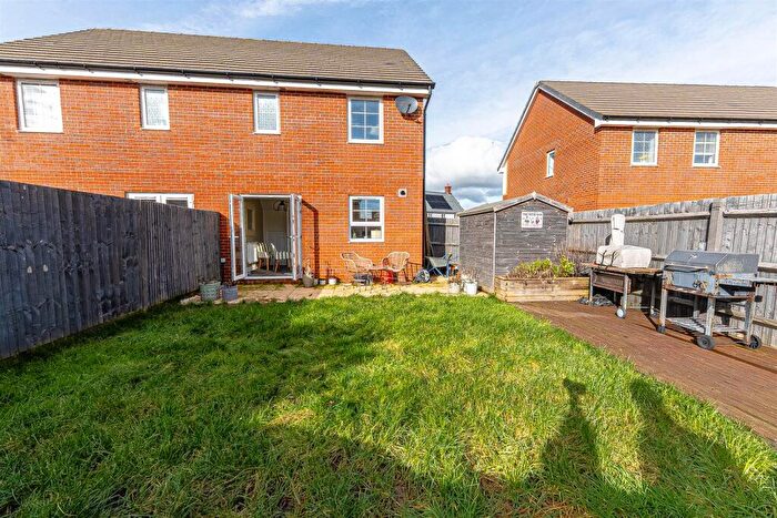 3 Bedroom Semi-Detached House For Sale In Lonsdale Road, Wimborne, BH21