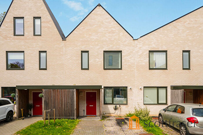 3 Bedroom Terraced House To Rent In Dora Carr Close, Headington, OX3