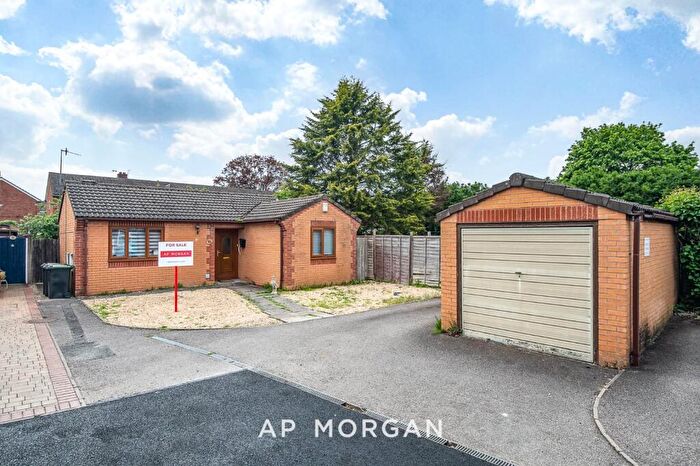 2 Bedroom Bungalow For Sale In Broad Street, Bromsgrove, Worcestershire, B61