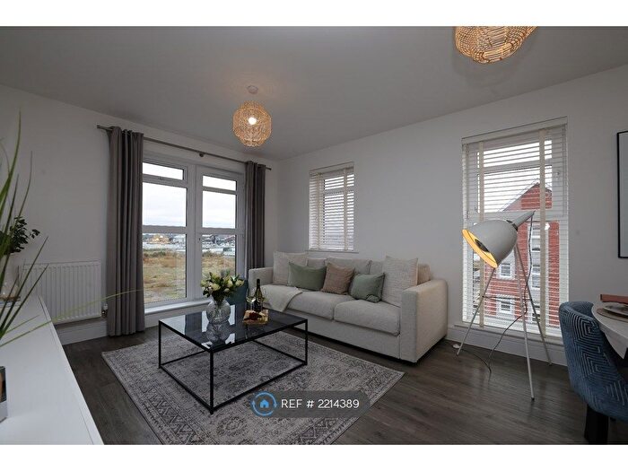 2 Bedroom Flat To Rent In Jefferson Ave, Poole, BH15