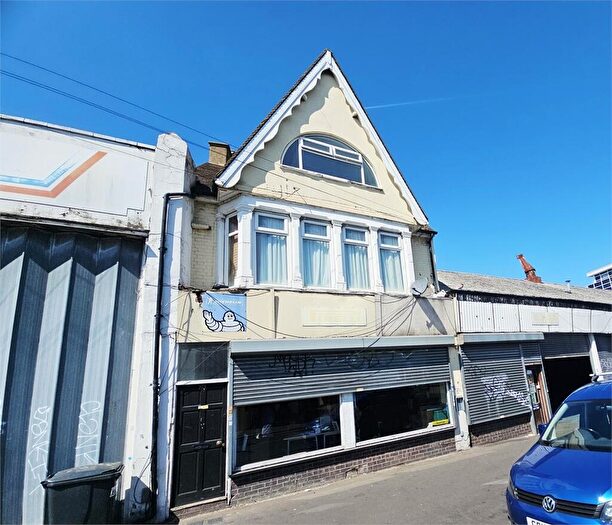 1 Bedroom Flat To Rent In West Road, Westcliff On Sea, Westcliff On Sea, SS0