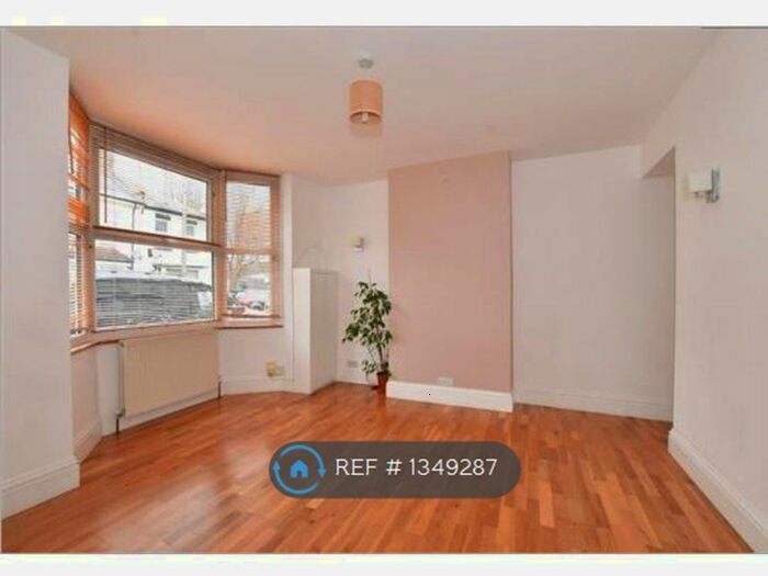 2 Bedroom Terraced House To Rent In Haddon Road, Sutton, SM1