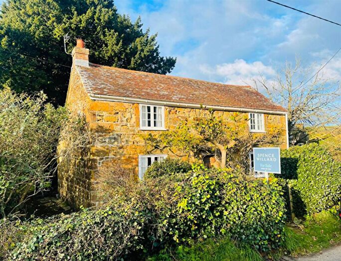 2 Bedroom Cottage For Sale In Shorwell, Isle Of Wight, PO30