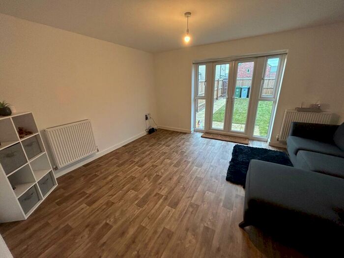 2 Bedroom End Of Terrace House To Rent In Ludlow Close, Bourne, PE10