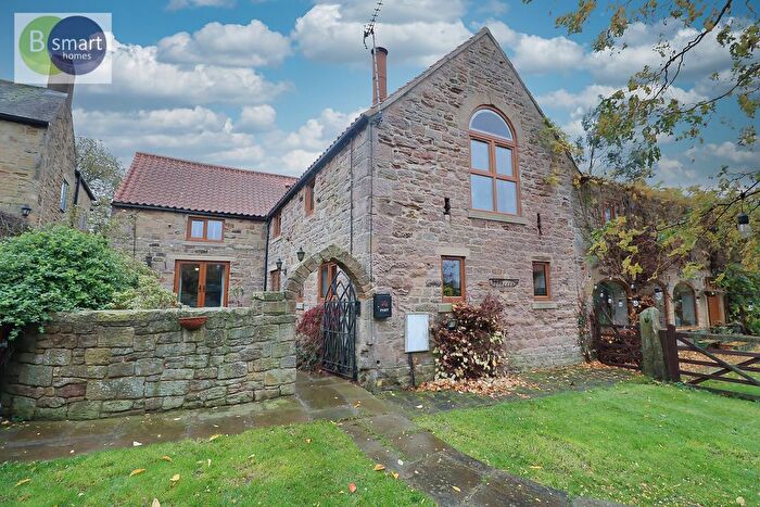 3 Bedroom Barn Conversion For Sale In The Wapping, Hooton Roberts, S65