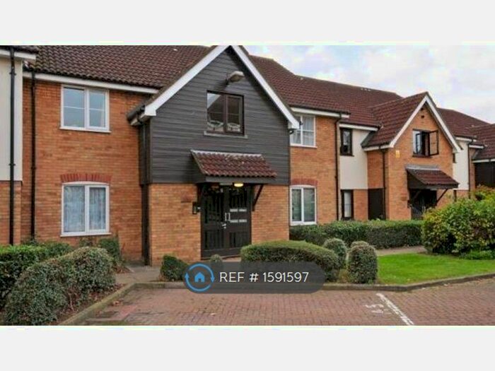 1 Bedroom Flat To Rent In Vicars Bridge Close, Wembley, HA0