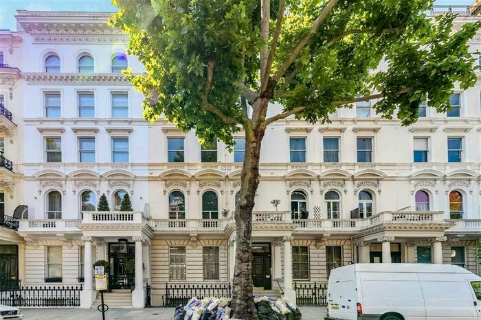 Studio To Rent In Queen's Gate, London, SW7