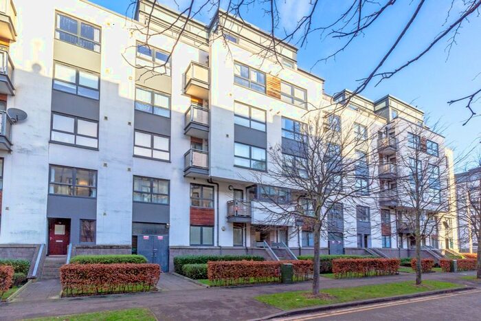 2 Bedroom Flat To Rent In Waterfront Park, Granton, Edinburgh, EH5