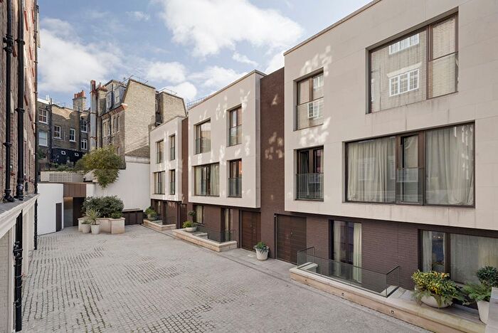 4 Bedroom Town House To Rent In Mayfair Row, Mayfair, London, United Kingdom, W1J
