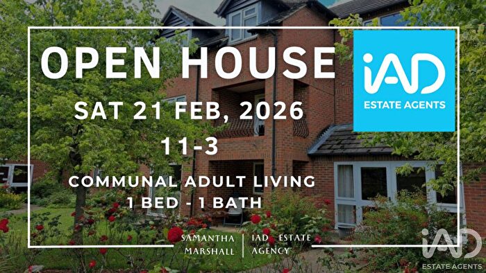 1 Bedroom Flat For Sale In Wethered Road, Marlow, SL7