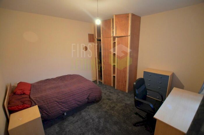 4 Bedroom Terraced House To Rent In Hartopp Road, Clarendon Park, LE2