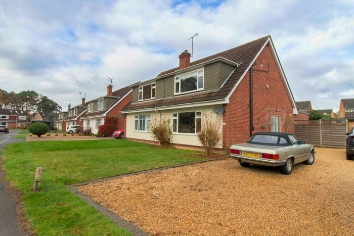 3 Bedroom Semi-Detached House To Rent In Fairmile, Fleet, GU52