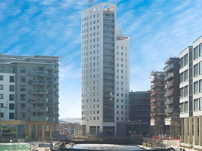 1 Bedroom Flat To Rent In Clarence House, The Boulevard, Leeds, West Yorkshire, LS10