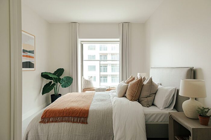 2 Bedroom Flat For Sale In Riverscape, E16