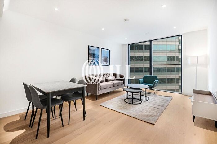 1 Bedroom Flat To Rent In South Quay Plaza, Marsh Wall, E14