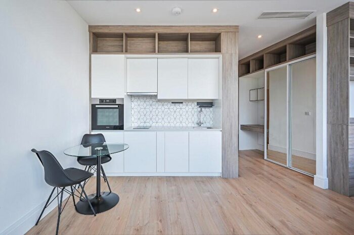 Studio To Rent In Station Road, Addlestone, Surrey, KT15