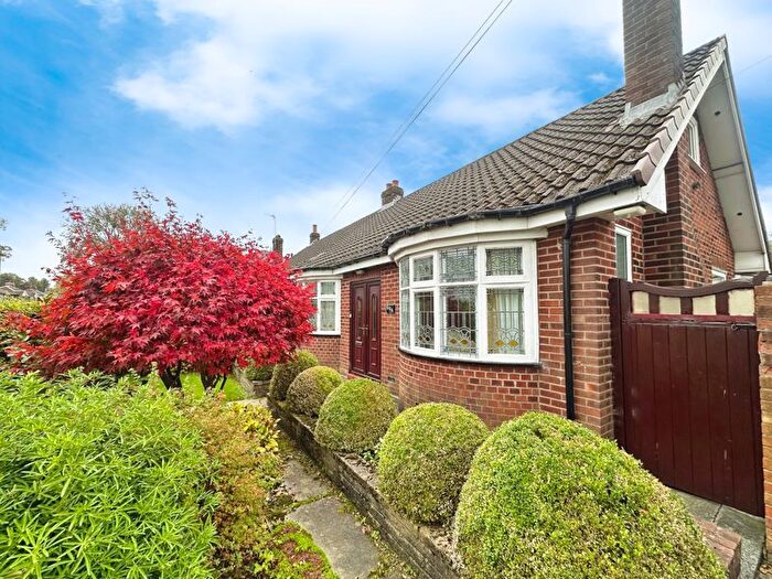 3 Bedroom Semi-Detached Bungalow For Sale In Radcliffe Road, Bury, BL9