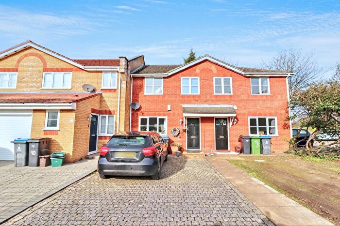 3 Bedroom Terraced House To Rent In Livesey Close, Kingston Upon Thames, KT1