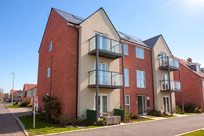 1 Bedroom Flat For Sale In Tulip Road, Emersons Green, Bristol, BS16