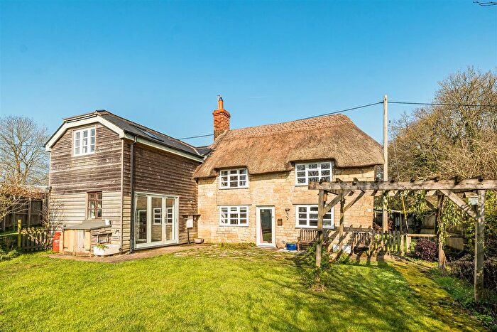 4 Bedroom Property For Sale In Woodville, Stour Provost, Gillingham, SP8