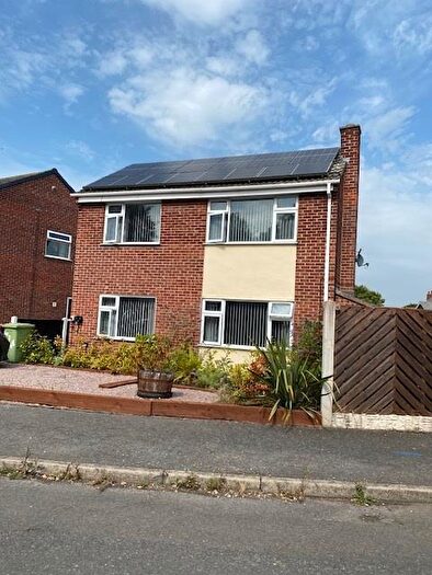 3 Bedroom Detached House For Sale In Elmton Close, Creswell, S80
