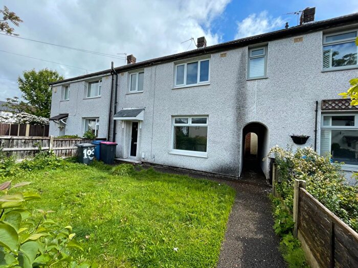3 Bedroom Semi-Detached House For Sale In Portland Road, Manchester, M30