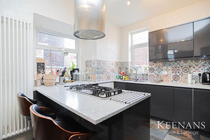 3 Bedroom Semi-Detached House To Rent In Penelope Road, Salford, M6