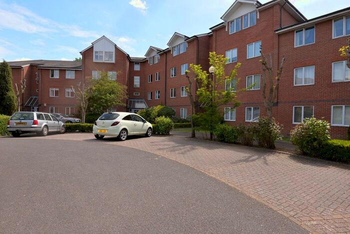 2 Bedroom Flat To Rent In Millbank, Oxford, OX2