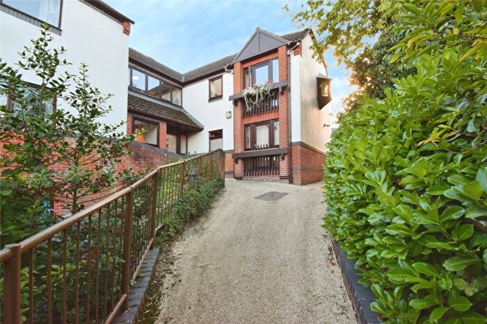 2 Bedroom Flat For Sale In Byron Close, Fleckney, Leicester, Leicestershire, LE8