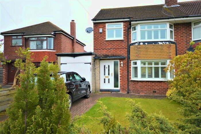 3 Bedroom Semi-Detached House To Rent In Gillbent Road, Cheadle Hulme, Cheadle, SK8