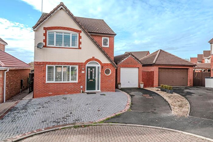 3 Bedroom Detached House For Sale In Dean Wood Close, Chorley, PR7