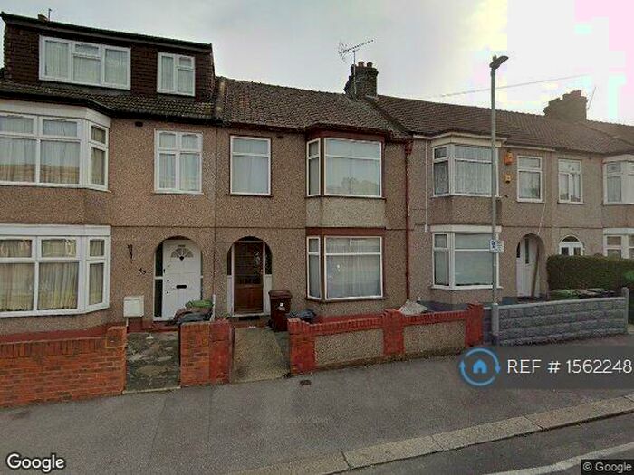 3 Bedroom Terraced House To Rent In Farrance Road, Romford, RM6