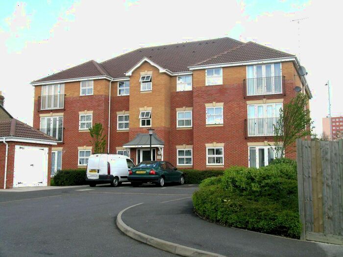 1 Bedroom Flat To Rent In Botham Drive, SL1